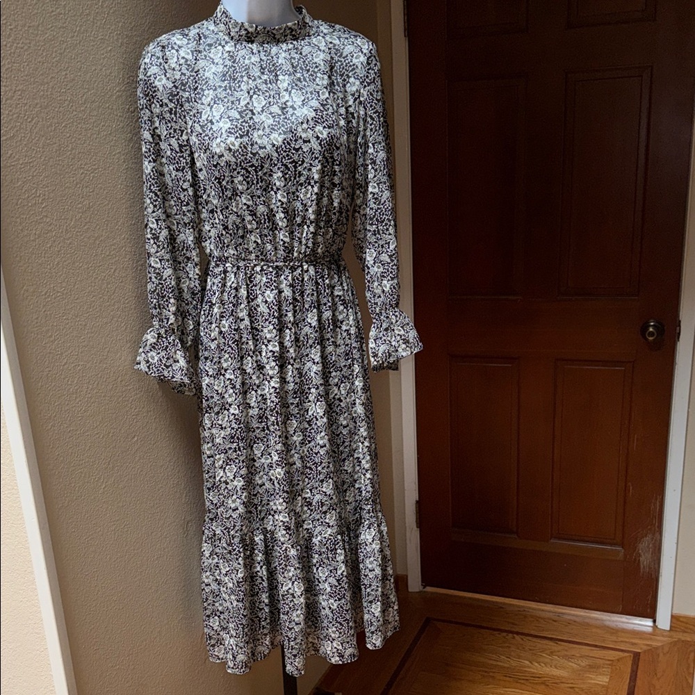 NWT Banana Republic Black White Floral High Neck L/S Maxi Dress Size Petite 4P